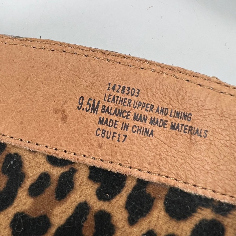 Sofft Women's Lace Up Boots - Taupe - Picture 10 of 11